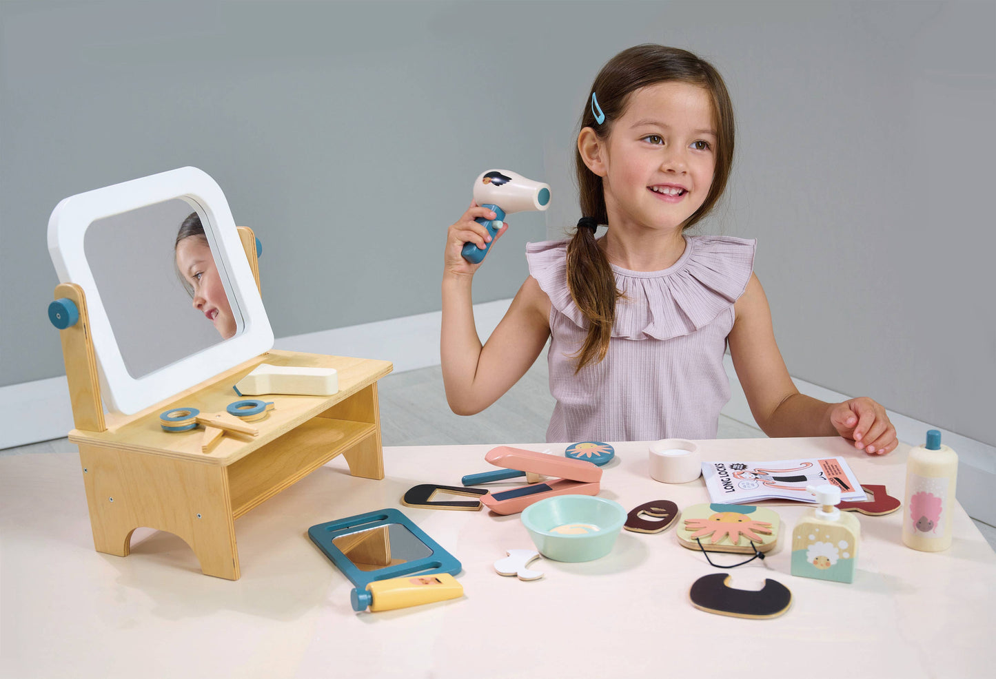 Hair Salon Wooden Toy Set