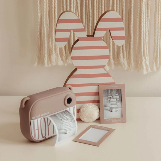 Artist Memo Digital Camera