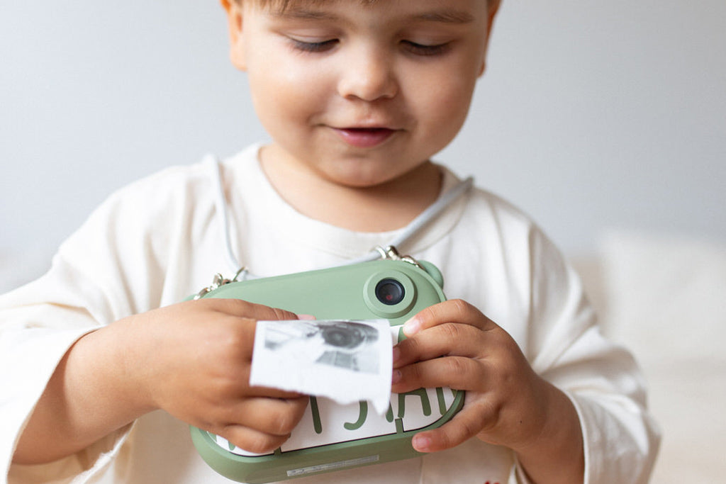 Hoppstar Artist Laurel Digital Polaroid Camera + Bag Bundle