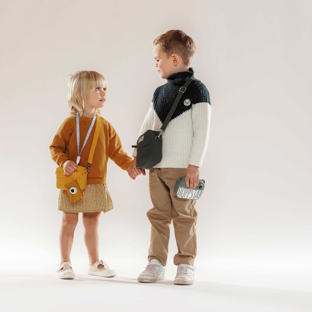 Hoppstar Midi Camera Bag in Colour Laurel for Artist
