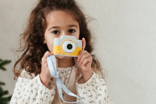 Hoppstar Expert Citron Digital Camera + Bag Bundle