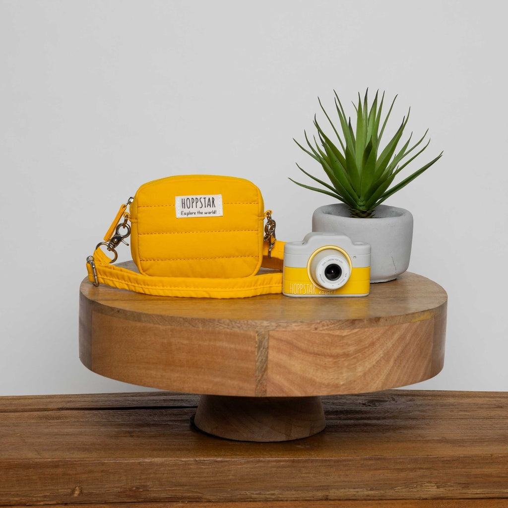 Hoppstar Expert Citron Digital Camera + Bag Bundle