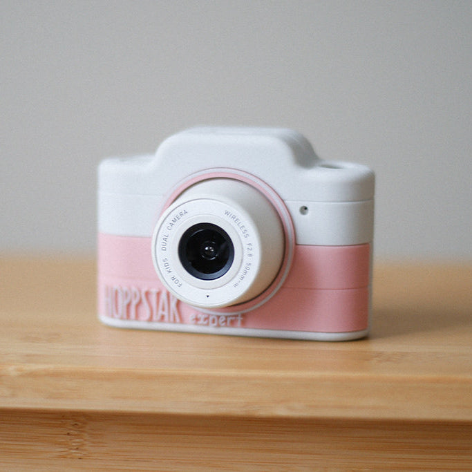 Hoppstar Expert Blush Digital Camera + Bag Bundle