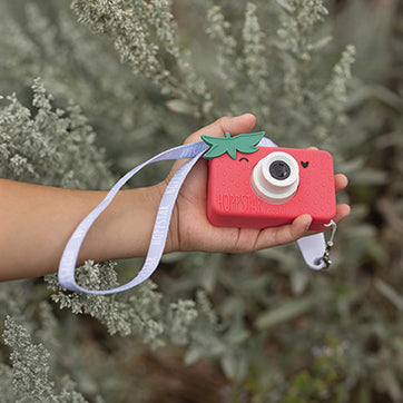 Hoppstar Rookie Strawbella Digital Camera + Bag Bundle