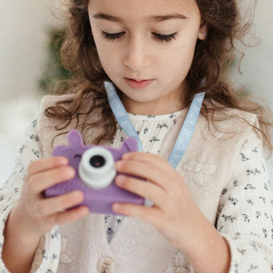 Hoppstar Rookie Blossom Digital Camera + Bag Bundle