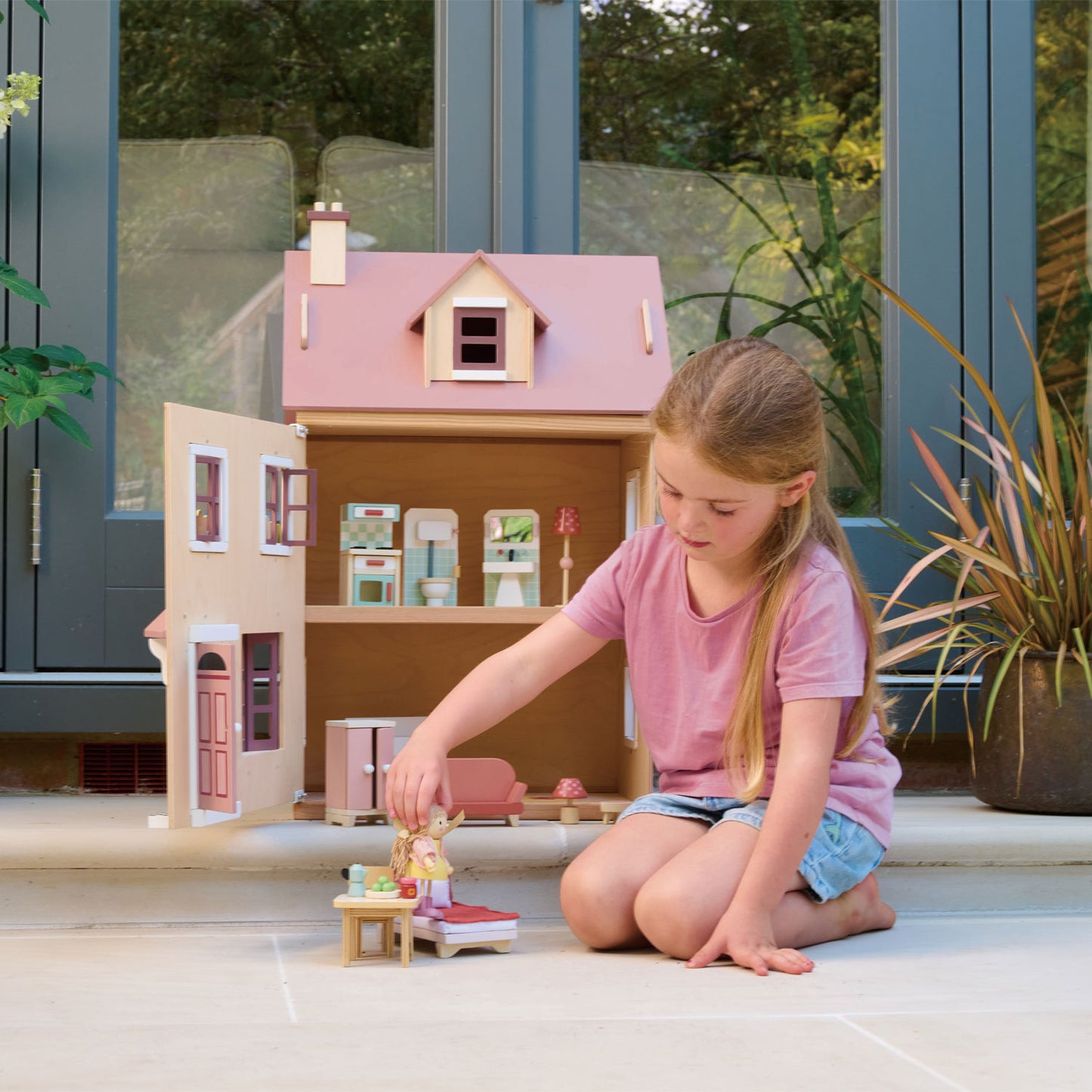 Tender Leaf Toys Foxtail Villa Dolls House