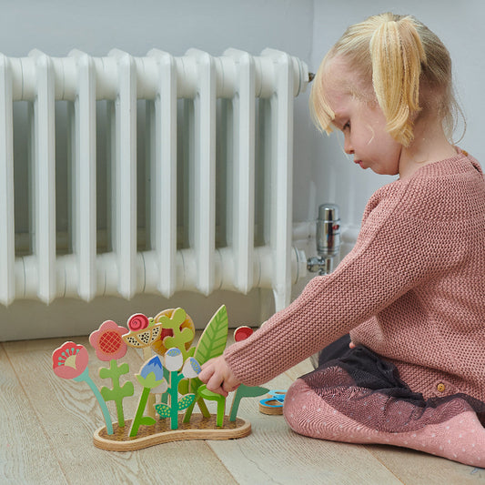 Wooden Flower Bed Pretend Play - Ages 3+