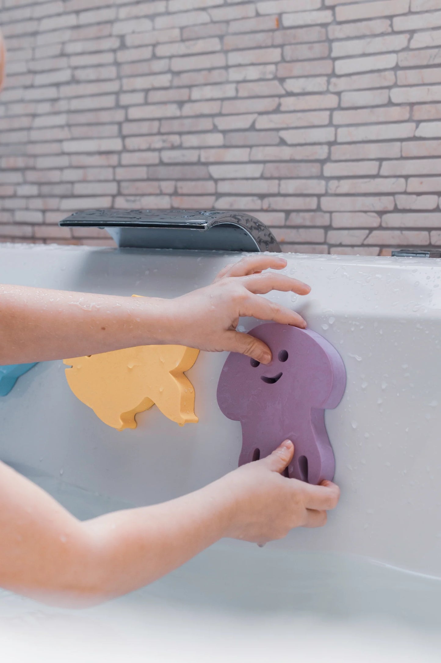 MOES Waterfun Jumbo Set Bath Toys