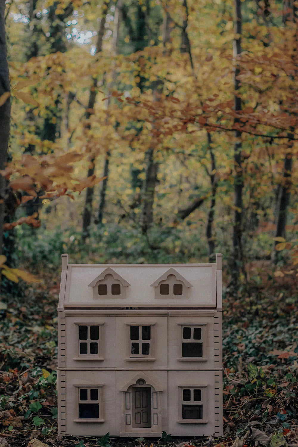 PlanToys Victorian Dolls House – Solid Wooden Heirloom Toy