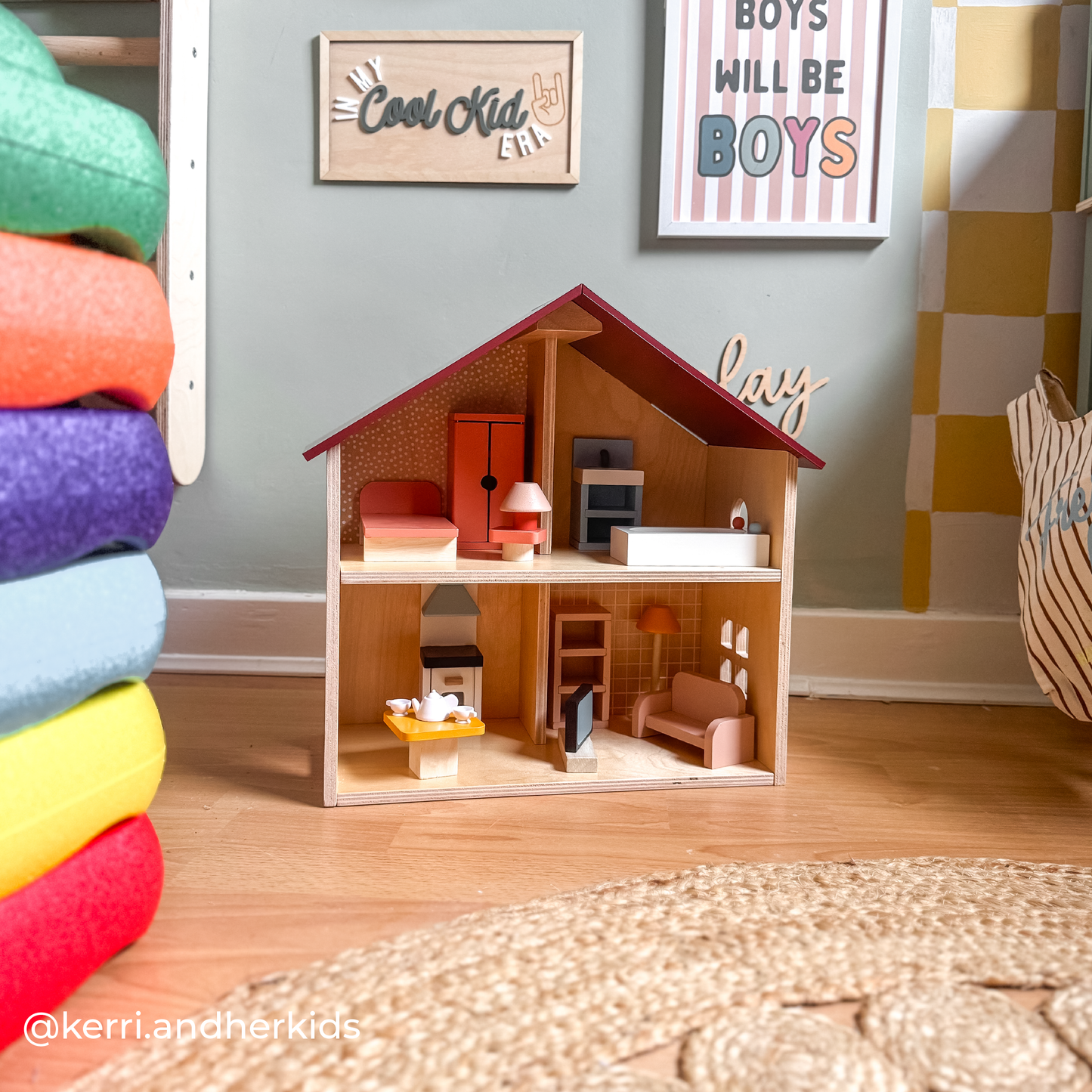 Mentari Poppets Dolls House