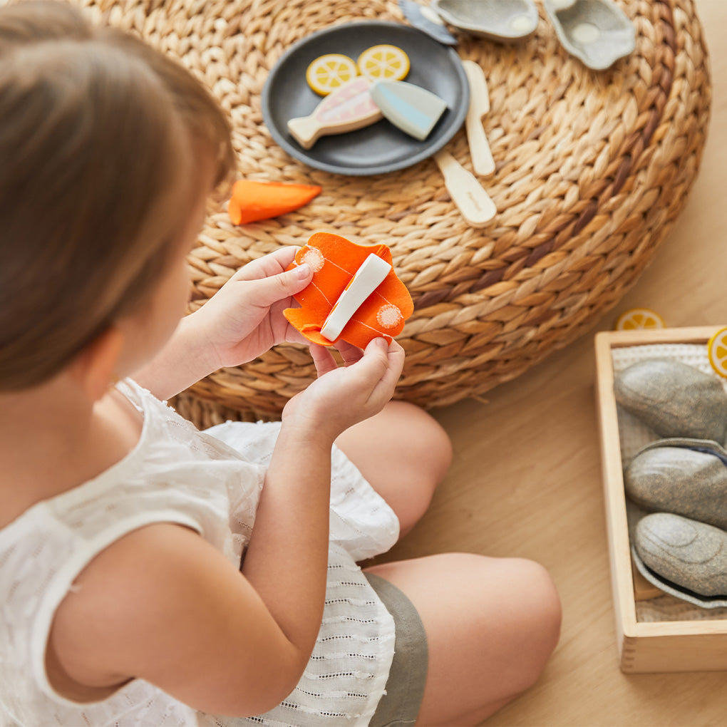 Wooden Seafood Platter Play Food Set | PlanToys