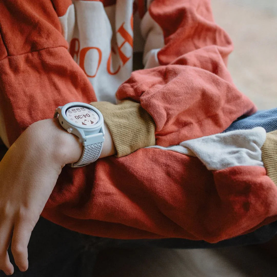K-WATCH Kids Smartwatch | Green | No GPS, No Games | Ages 8+