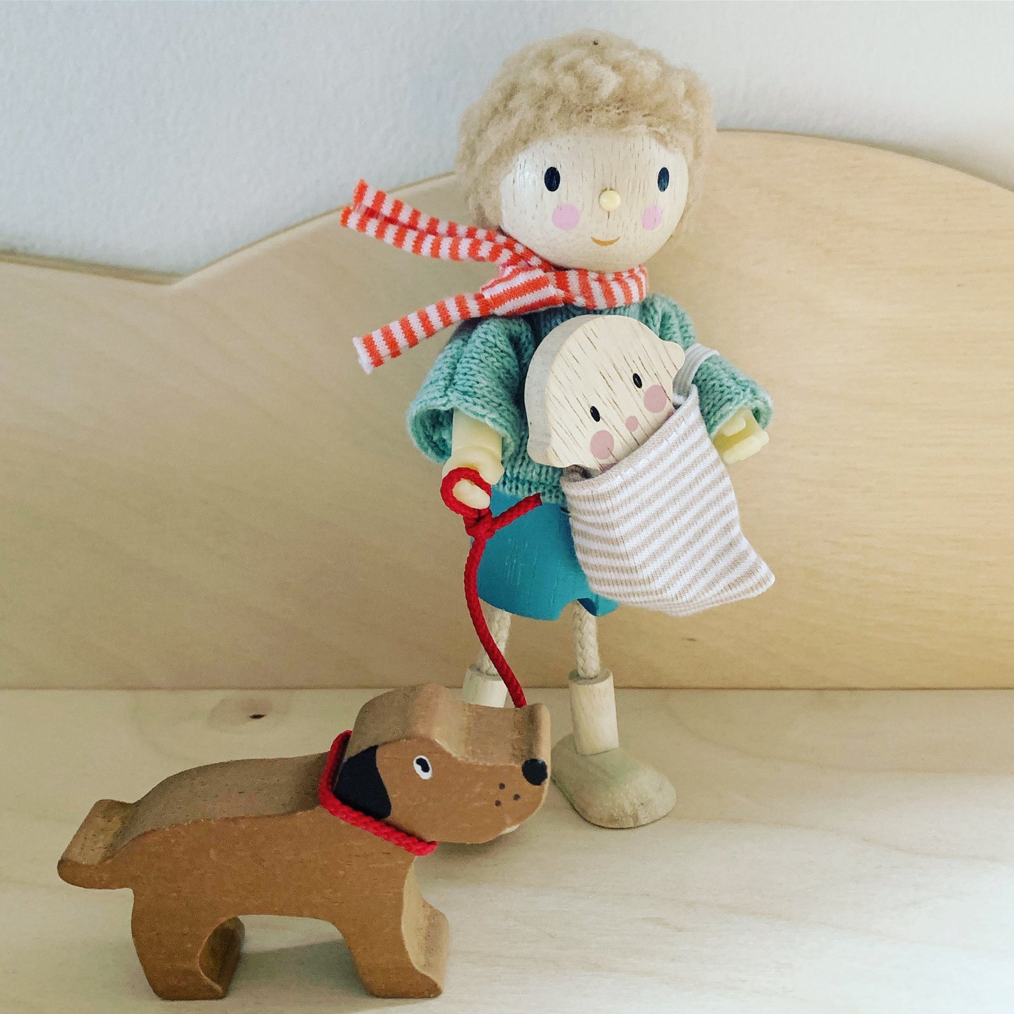 Mr Goodwood Dolls House Daddy Doll & Dog | 1:12 Wooden Figure - Tender Leaf