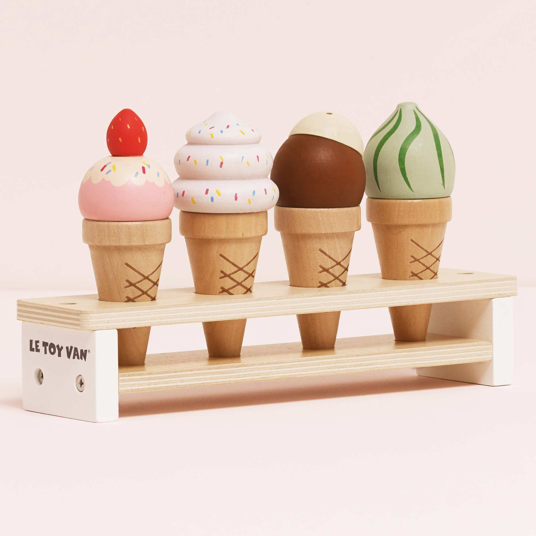 Wooden Ice Cream Cone & Stand Set – FSC® Certified Pretend Play Toy Le Toy Van