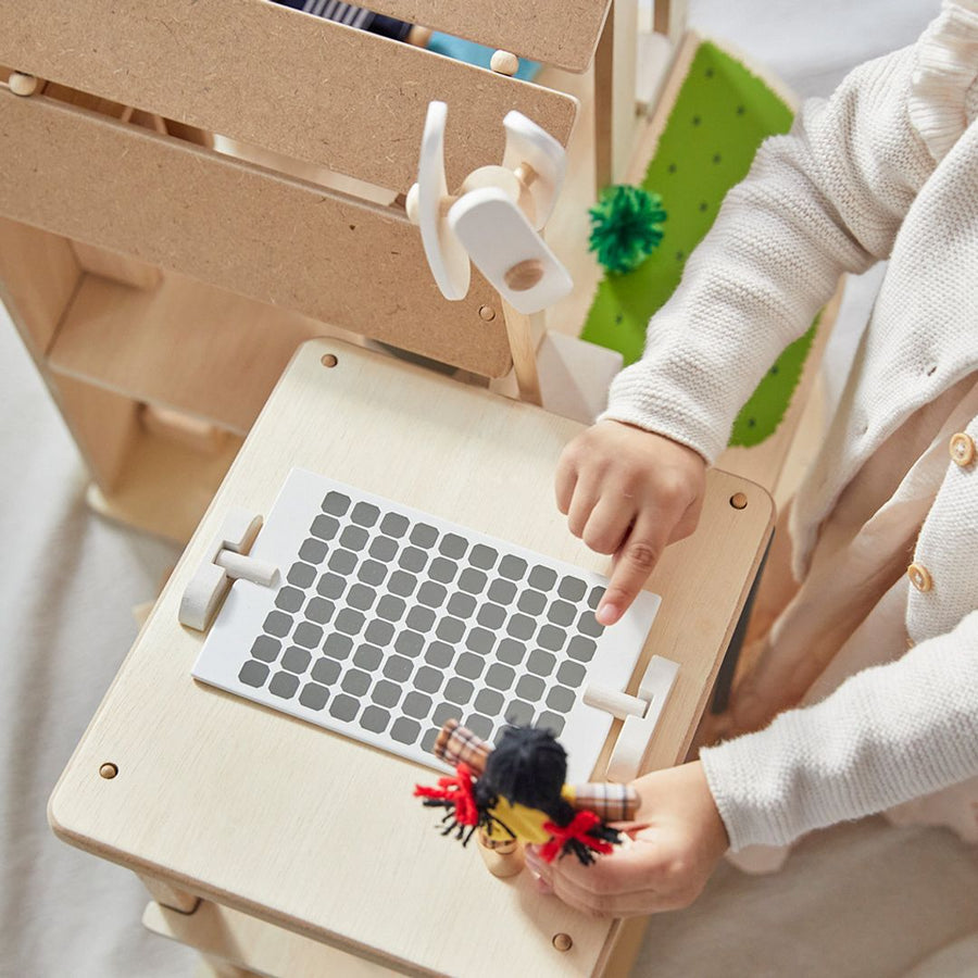 Wooden Eco Dollhouse with Furniture | PlanToys – Mucky Wolf