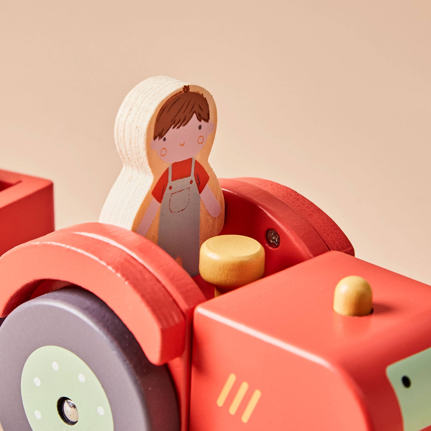 Personalised Wooden Tractor &amp; Animal Trailer Toy – FSC®-Certified Push-Along Farm Set for Toddlers (12 Months+)