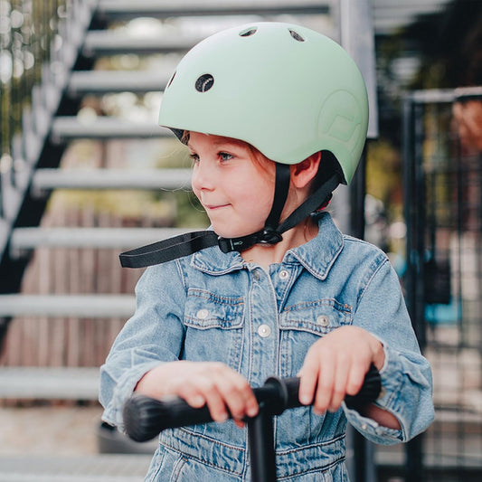 Scoot & Ride Helmet in Colour Kiwi