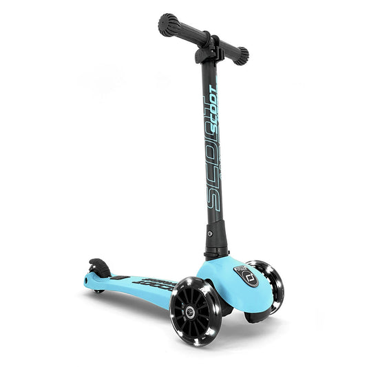 Scoot & Ride Highwaykick 3 LED in colour Blueberry