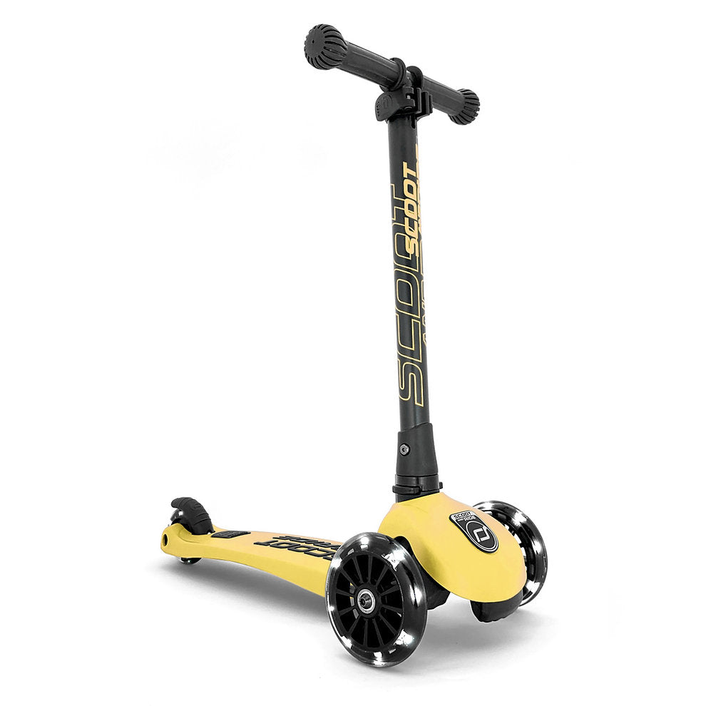 Scoot & Ride Highwaykick 3 LED in colour Lemon