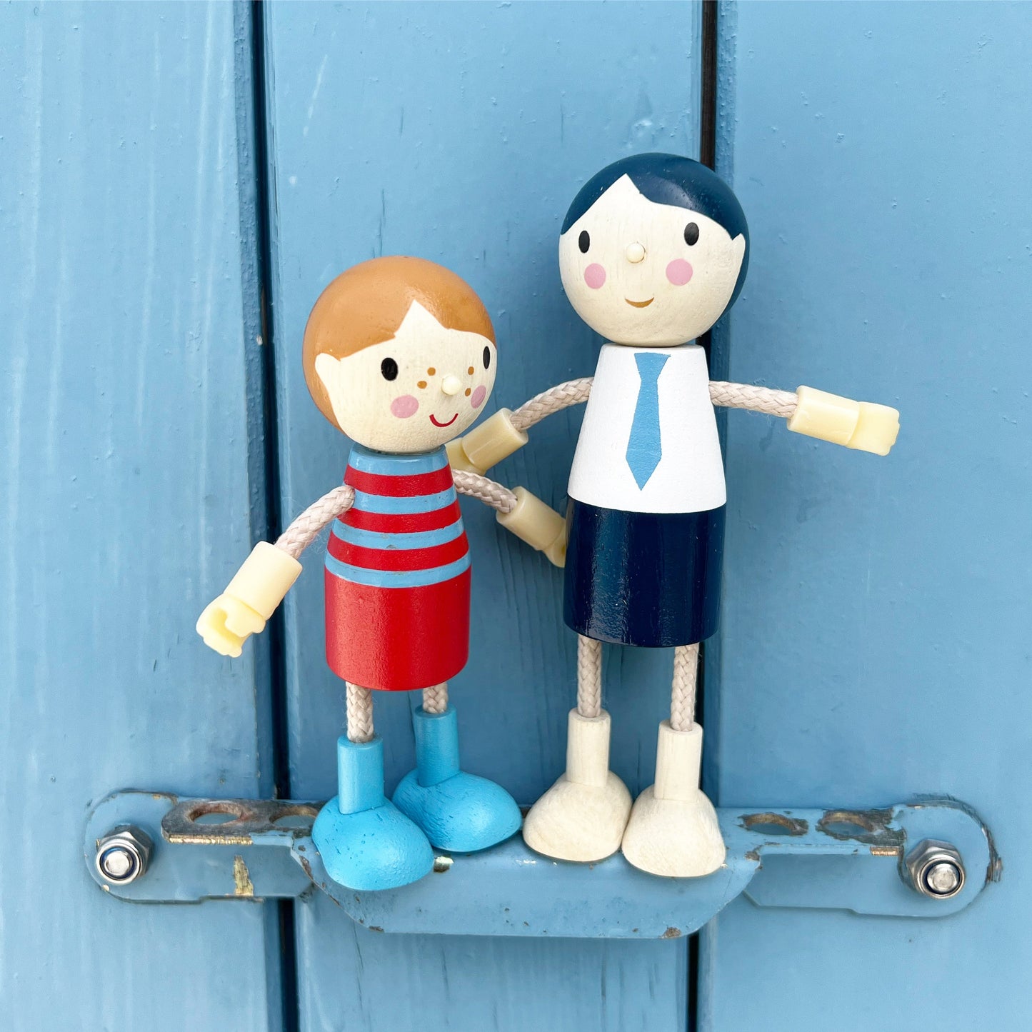 Tender Leaf Doll's House Family Set