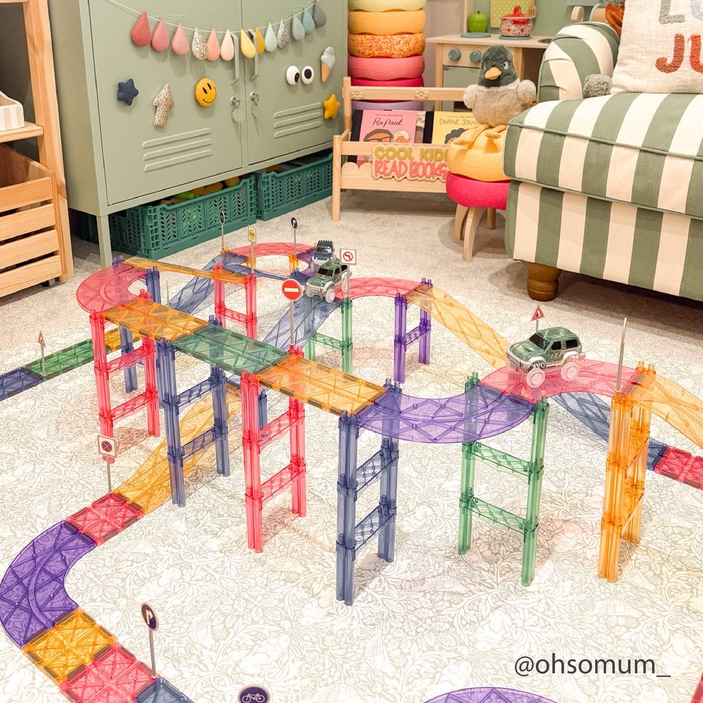 Cleverclixx 80-Piece Race Track Pastel Pack – Magnetic Building Toy for Kids