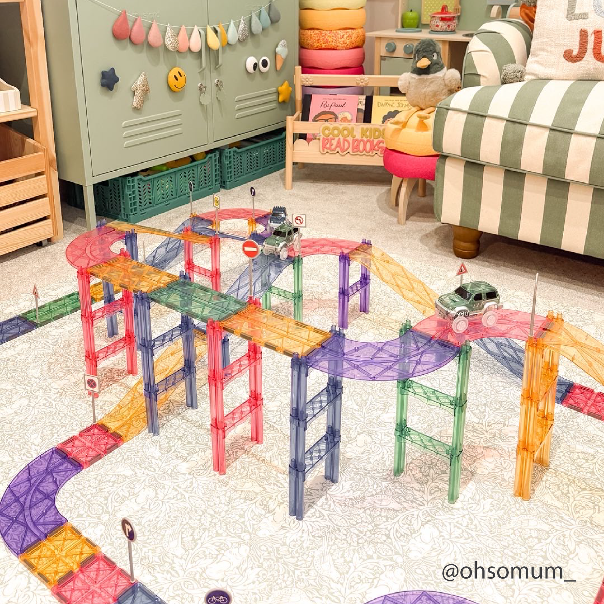 Cleverclixx 80-Piece Race Track Pastel Pack – Magnetic Building Toy for Kids