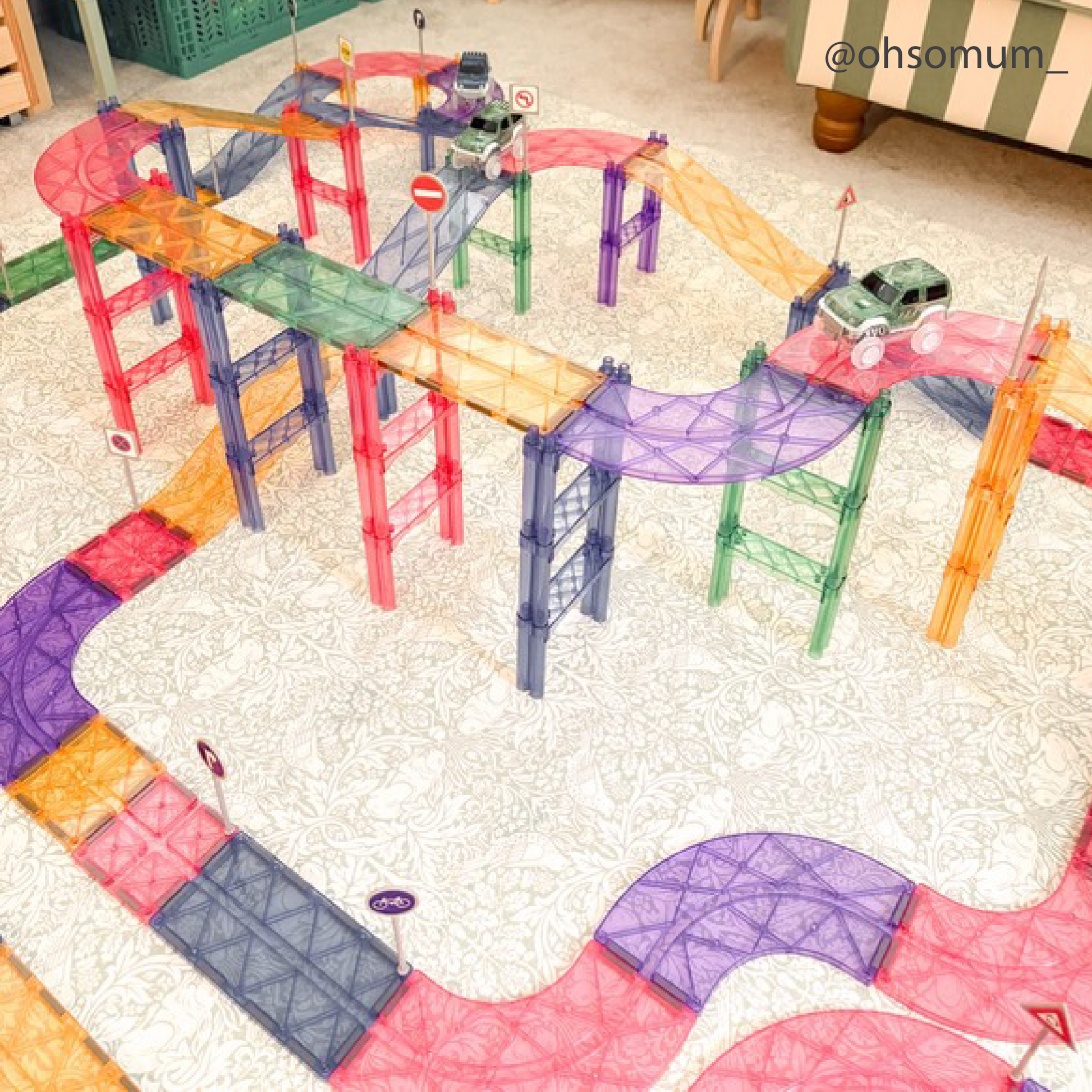 Cleverclixx 80-Piece Race Track Pastel Pack – Magnetic Building Toy for Kids