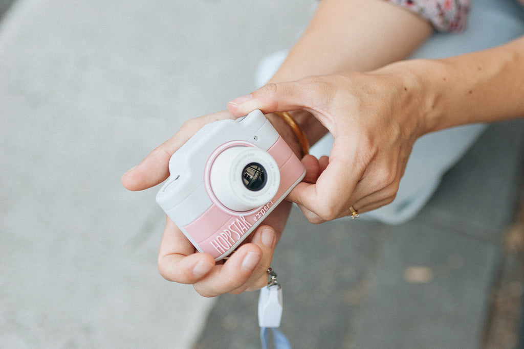 Hoppstar Expert Blush Digital Camera + Bag Bundle