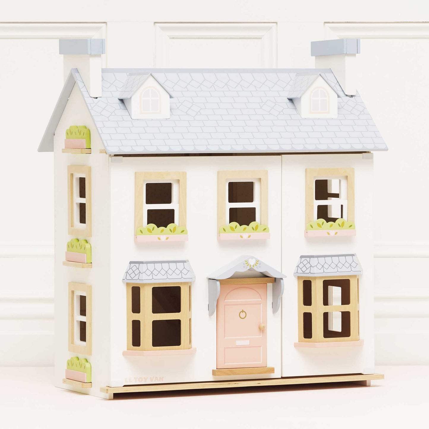 Le Toy Van Mayberry Manor Wooden Dolls House