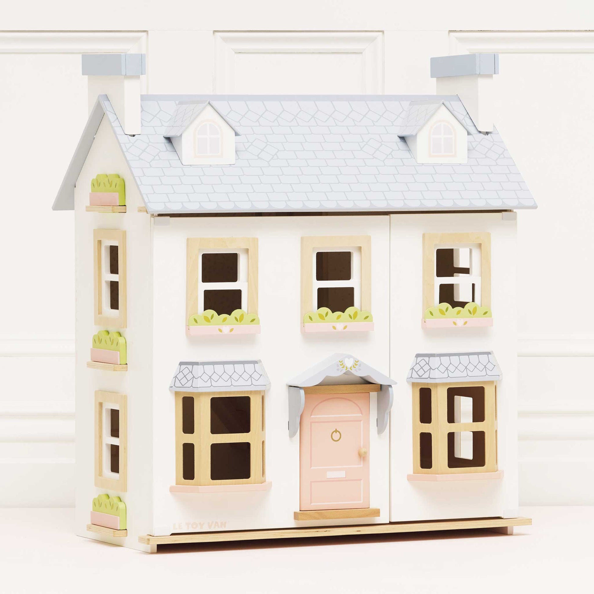 Le Toy Van Mayberry Manor Wooden Dolls House