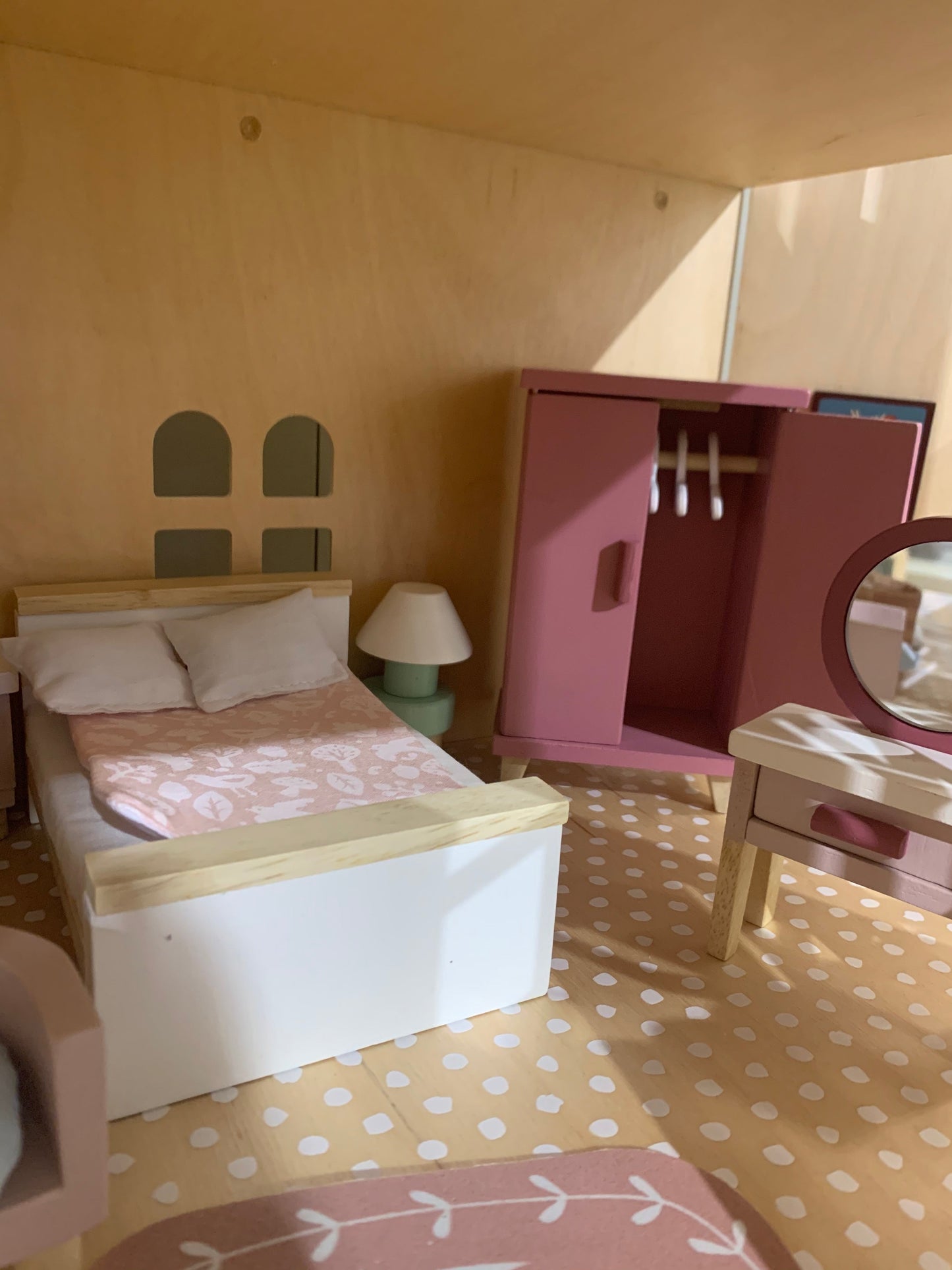 Dolls House Bedroom Furniture Set