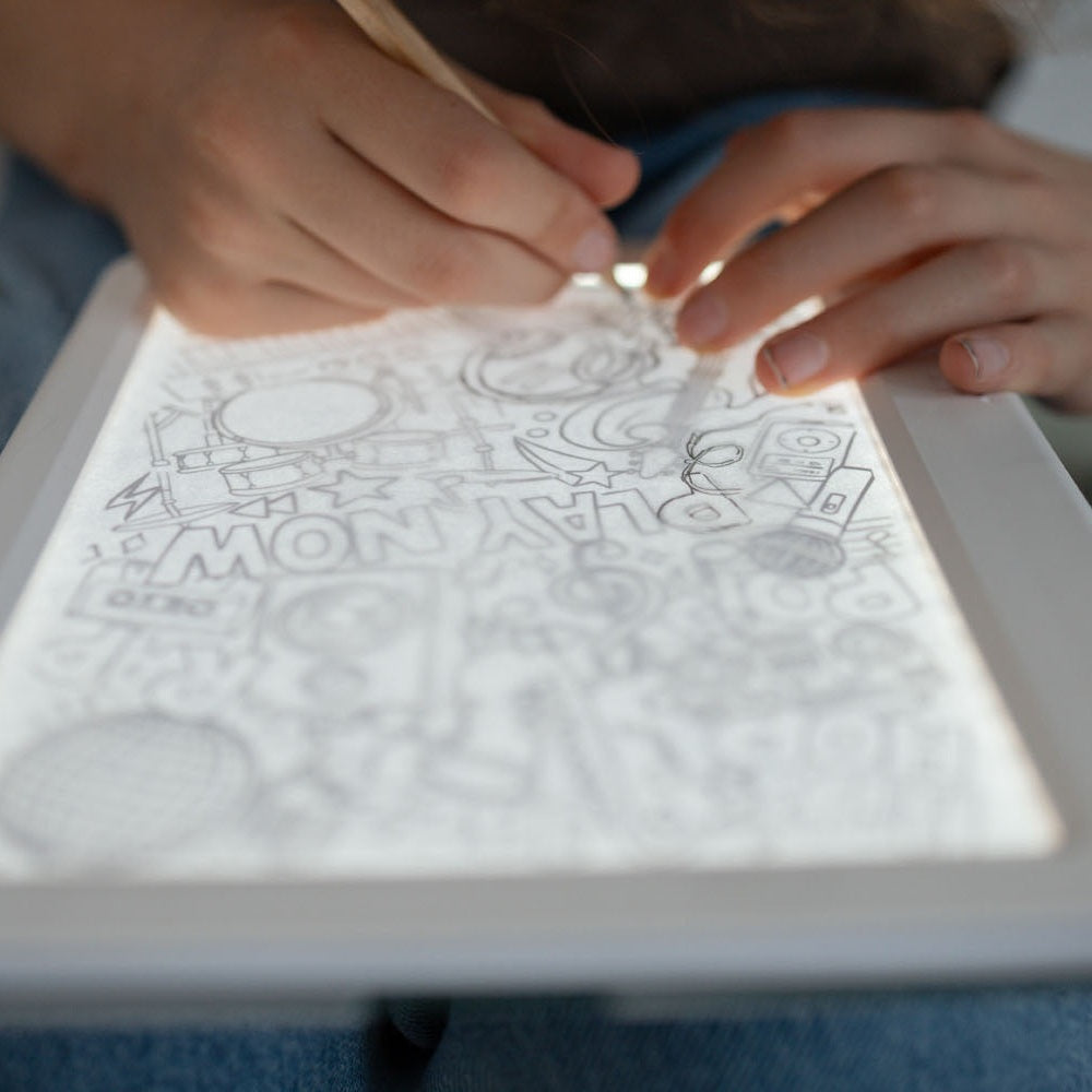 KIDYWOLF KIDYDRAW PAD Light-Up Drawing Pad – Meli Melo