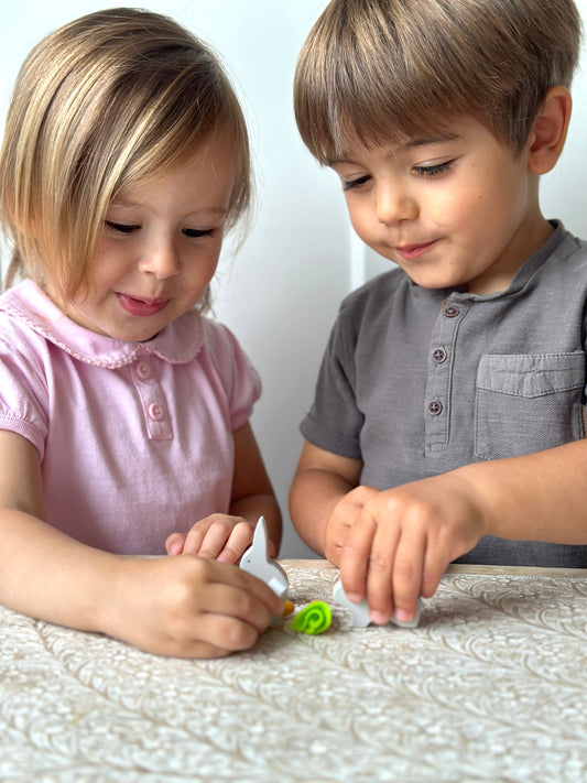 Wooden Rabbit Hutch Pet Set - Dolls House Accessory
