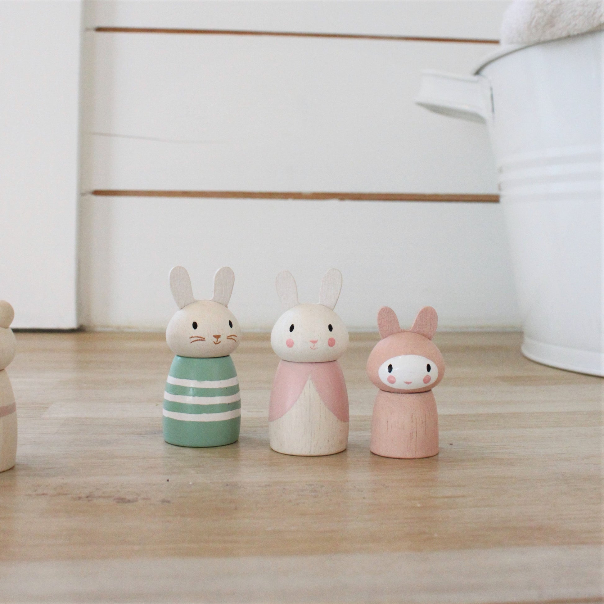 Wooden Bunny Family Set | Tender Leaf Merrywood Tales Small World Play