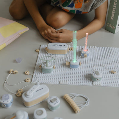 KIDYELEC Expert Electrical Circuit Kit for Kids | Ages 8+