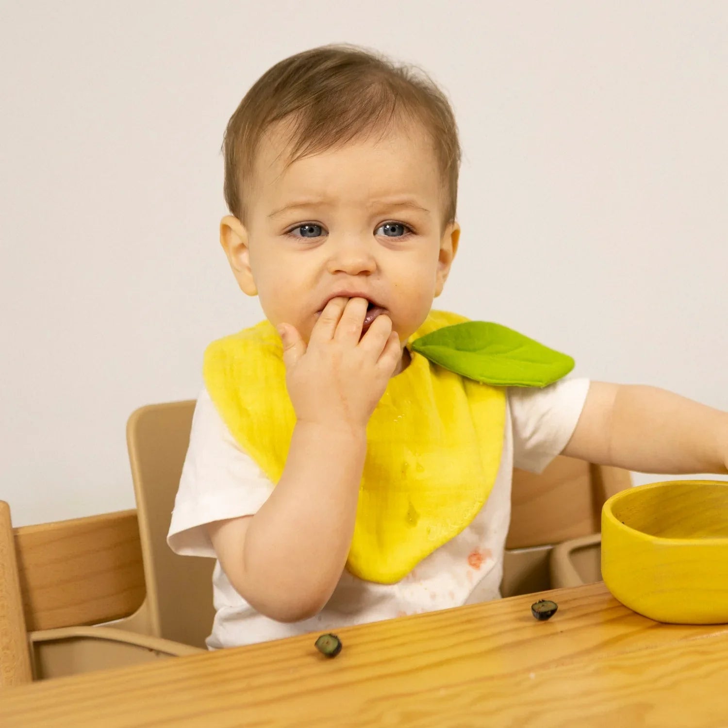 Oli & Carol Lou the Lemon Organic Cotton Baby Bib | Mucky Wolf