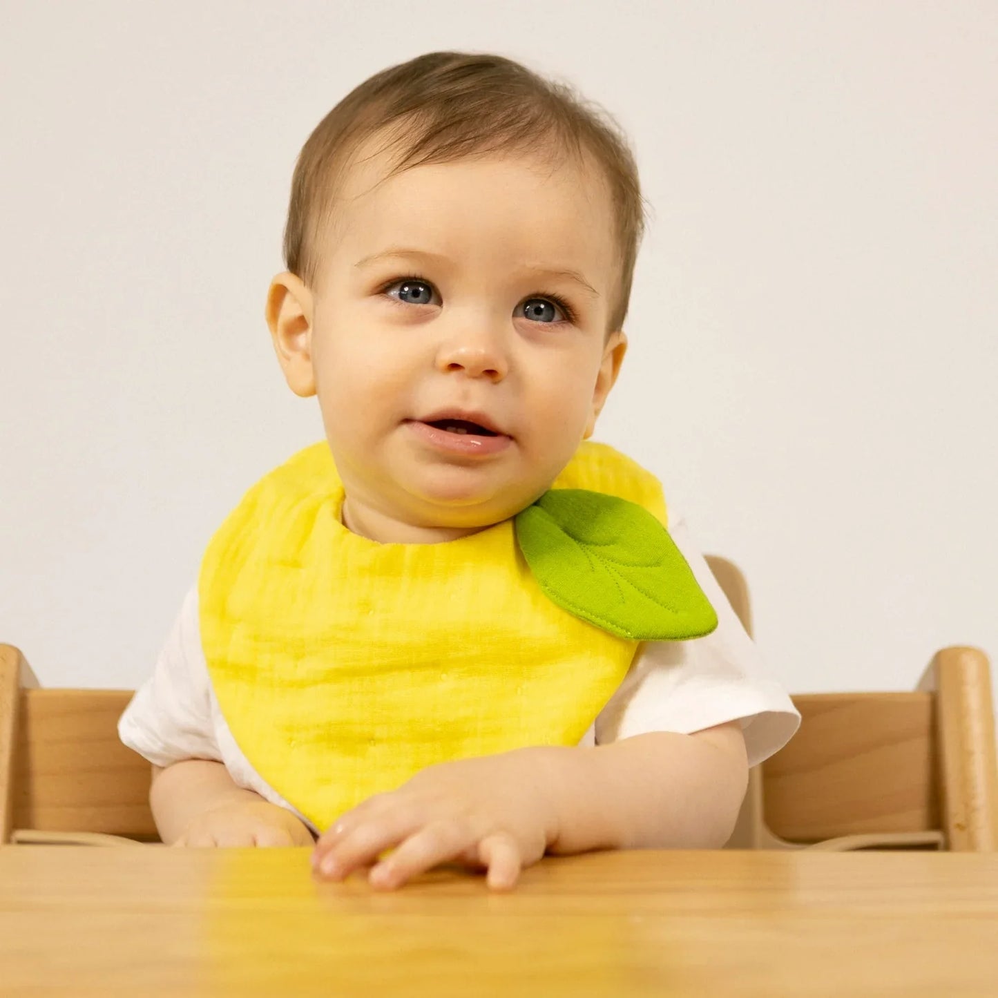 Oli & Carol Lou the Lemon Organic Cotton Baby Bib | Mucky Wolf