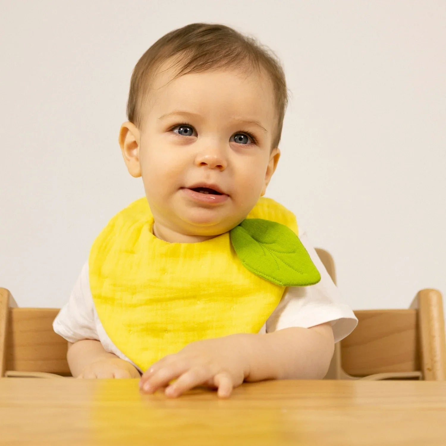 Oli & Carol Lou the Lemon Organic Cotton Baby Bib | Mucky Wolf