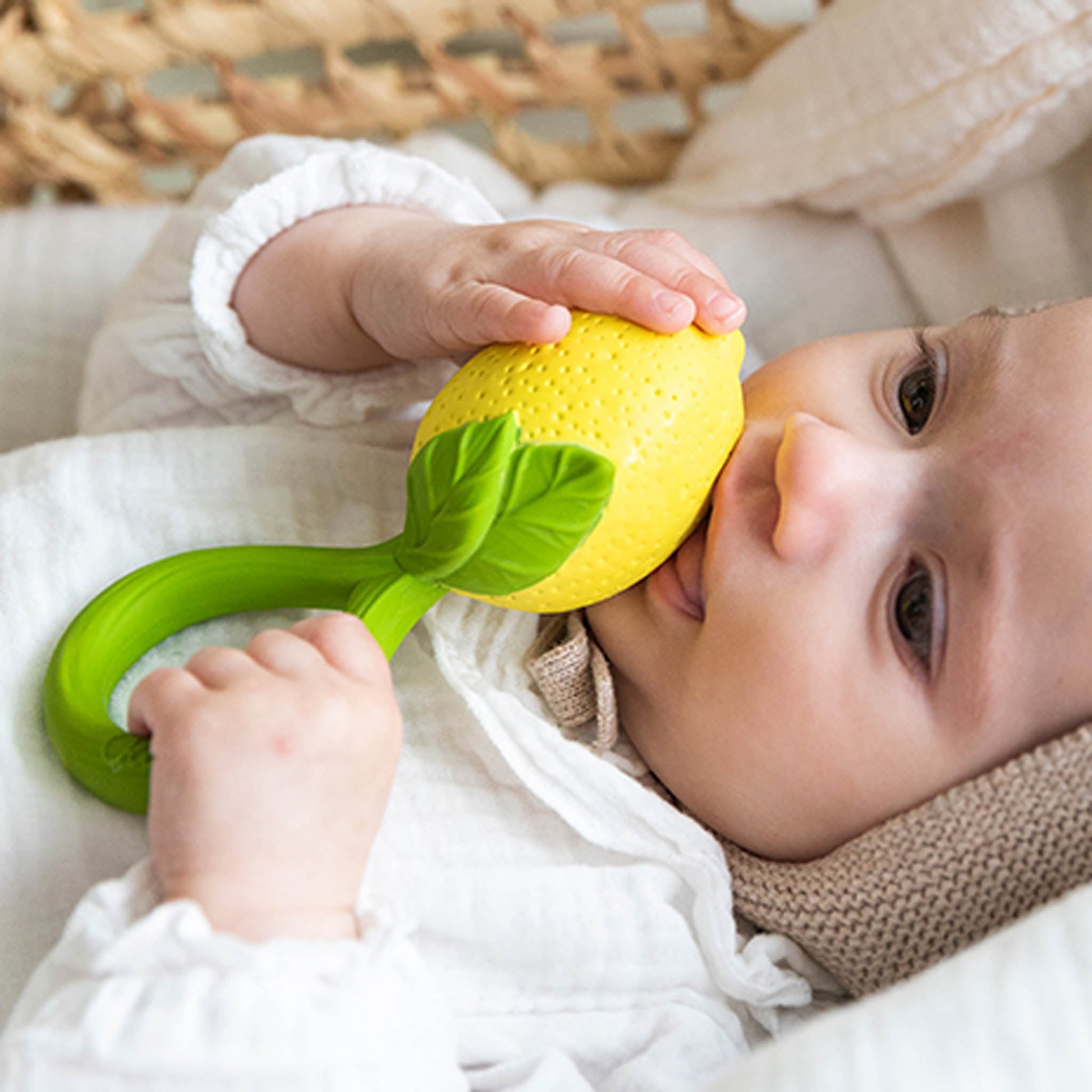 Natural Rubber Baby Rattle & Teether | Oli & Carol Lemon | Mucky Wolf