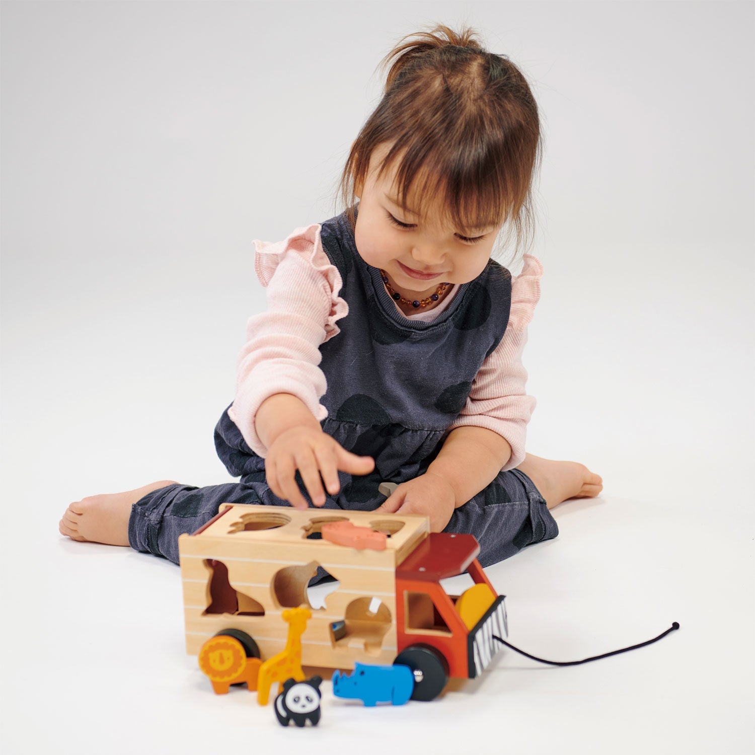Wooden Shape Sorting Safari Truck | Animal Sorter Toy | Mentari Toys
