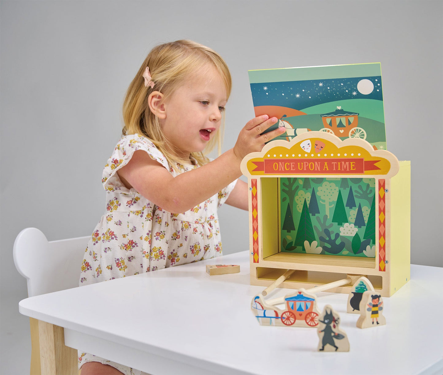 Wooden Tabletop Theatre & Magnetic Storytelling Set | Mucky Wolf