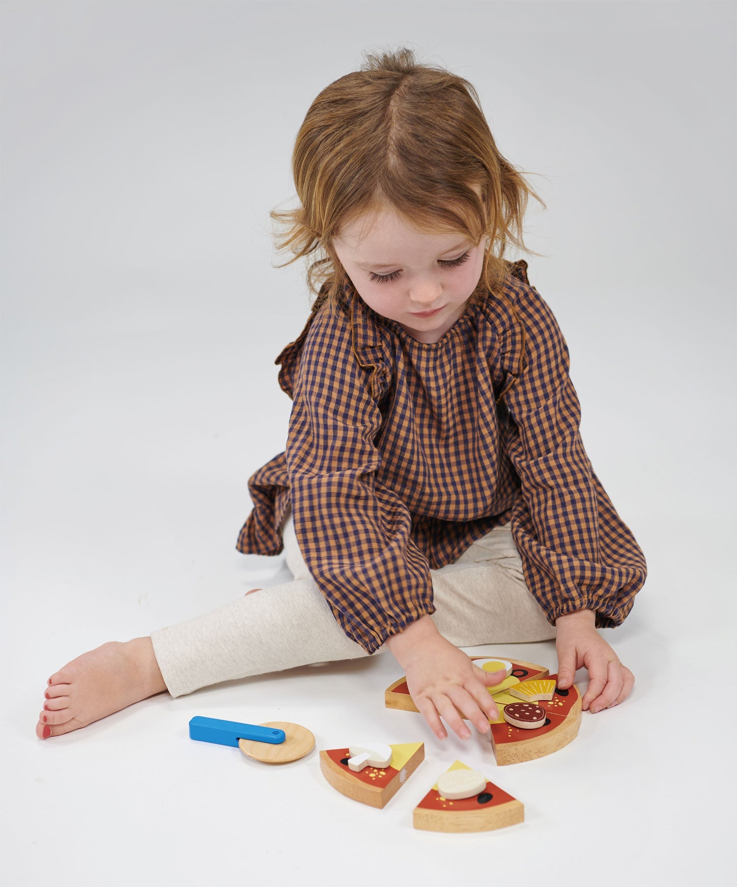 Wooden Play Pizza Toy | Mentari | Mucky Wolf