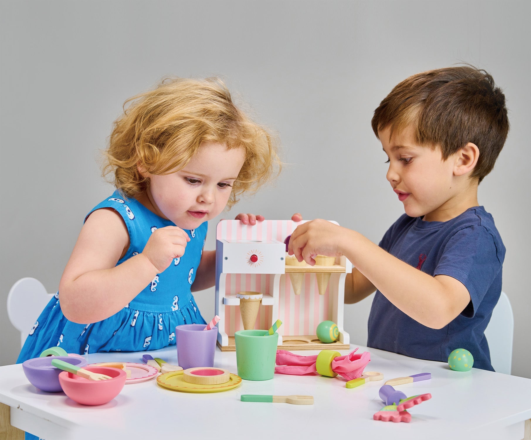Wooden Ice Cream Shop Toy With Cones & Scoops