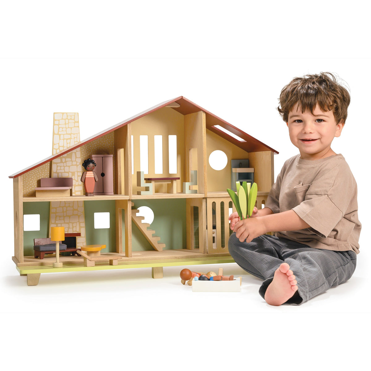 Tender Leaf Toys Cedar Chalet (furniture included)