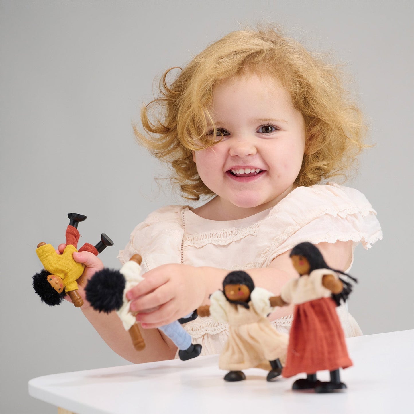 Berrybunch Dolls House Family | Poseable Wooden Figures 1:12 Scale