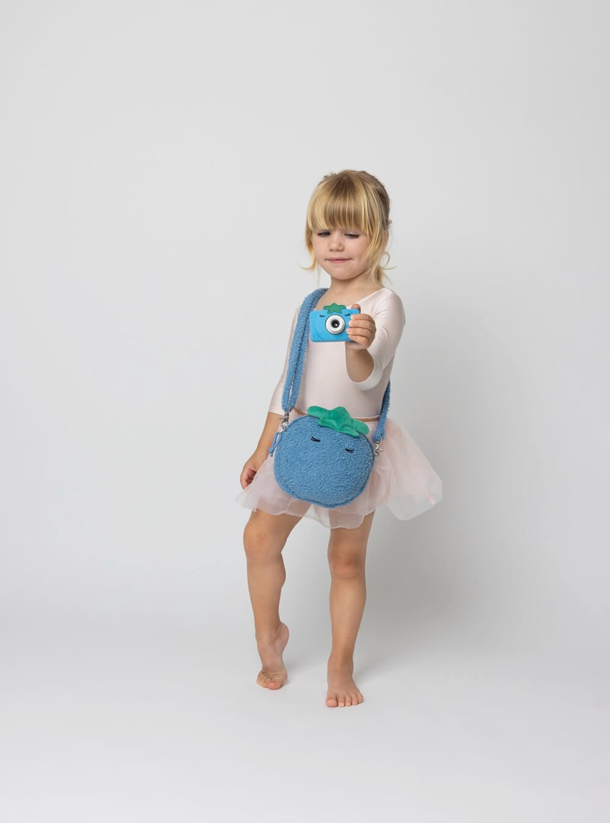 Hoppstar Rookie Bluebell Digital Camera + Fruit Bag Bundle