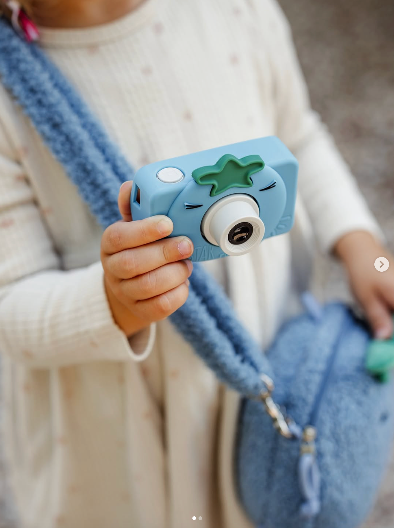 Hoppstar Rookie Bluebell Digital Camera + Fruit Bag Bundle