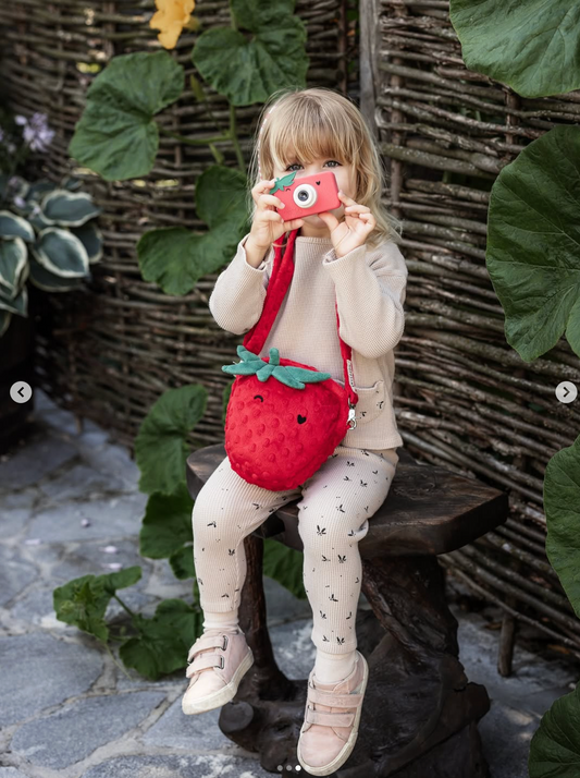 Hoppstar Rookie Strawbella Digital Camera + Fruit Bag Bundle