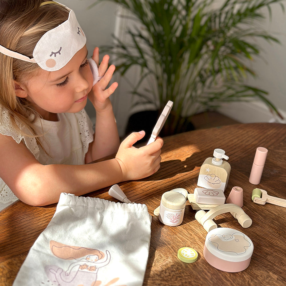 Tender Leaf Toys Spa Retreat Set – Wooden Role Play Gift for Kids | Mucky Wolf