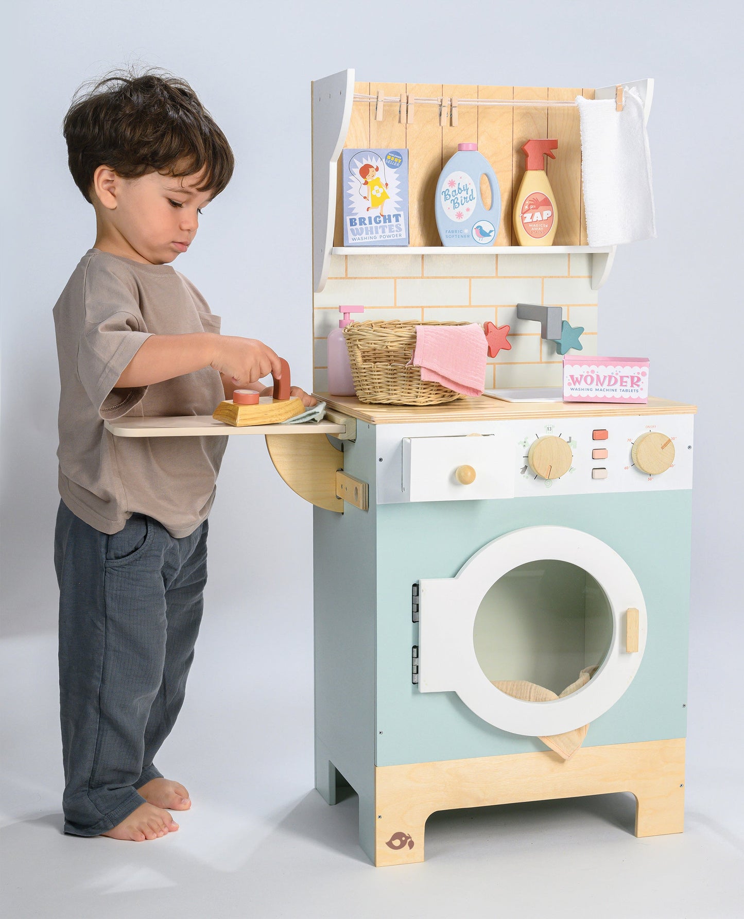 Wooden Laundrette Playset | Pretend Play Washing Machine | Tender Leaf Toys